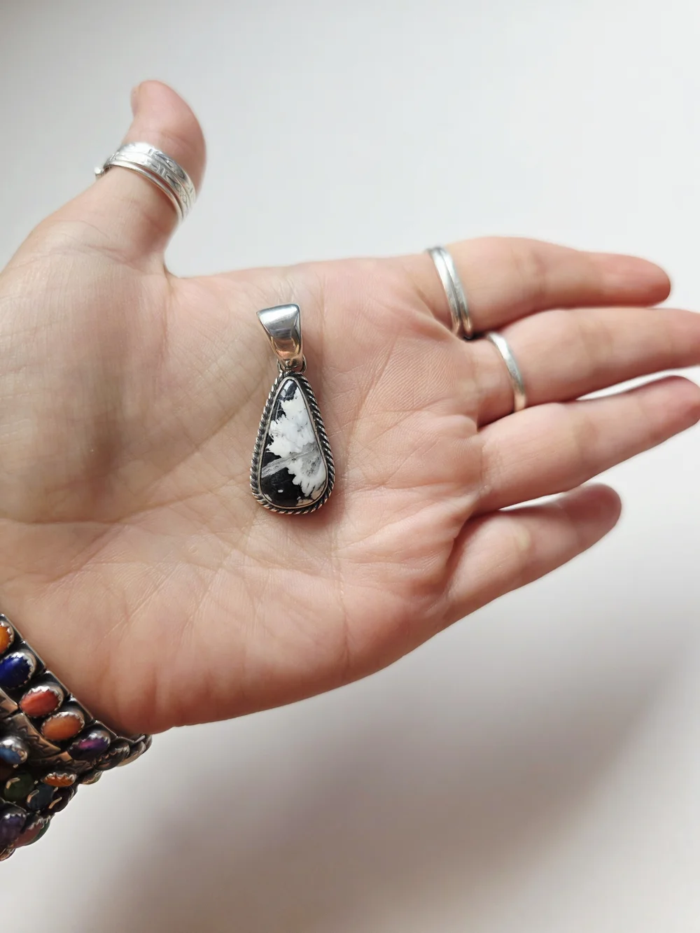 Silver Teardrop White and Black Stone Pendant - Women Jewelry White Buffalo